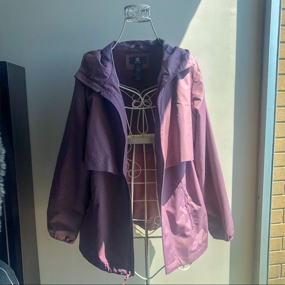 CHAMPION Rain/Windbreaker Jacket